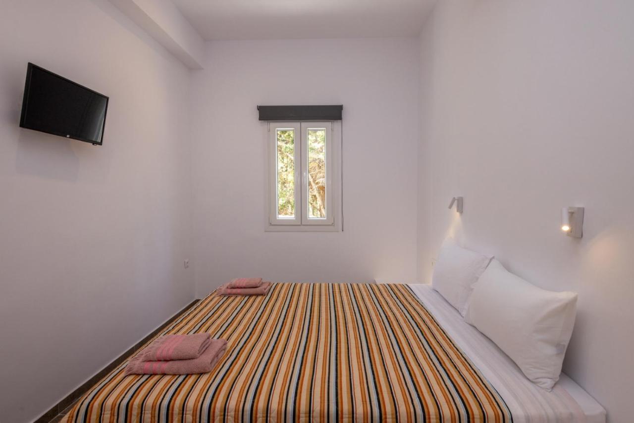 Prasino Oniro Aparthotel Tínos Buitenkant foto