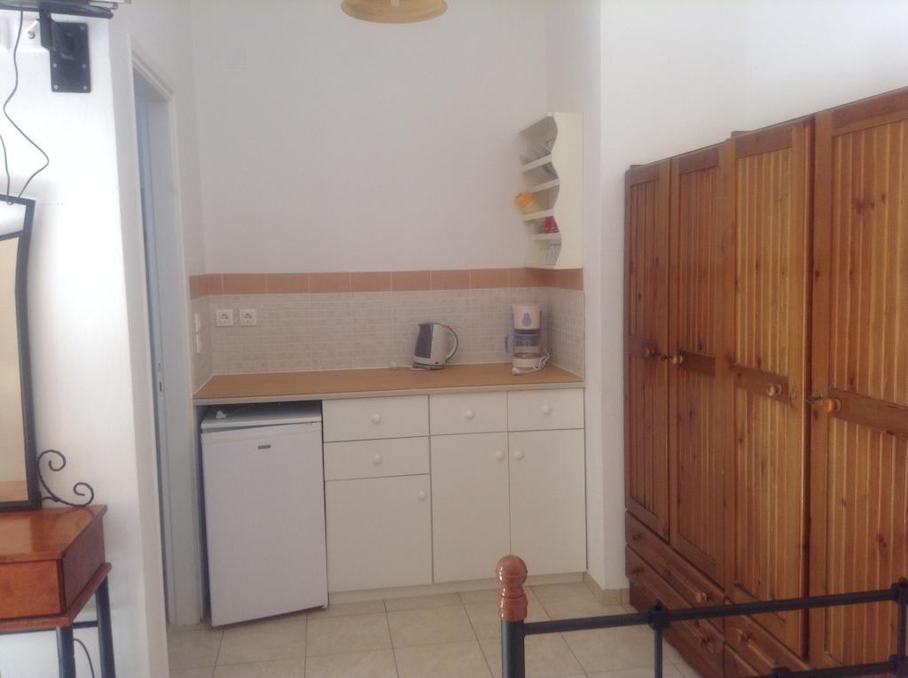 Prasino Oniro Aparthotel Tínos Kamer foto