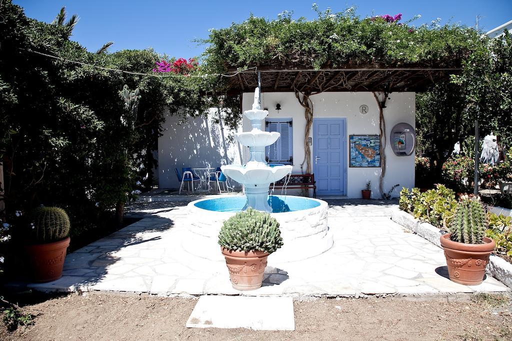 Prasino Oniro Aparthotel Tínos Buitenkant foto
