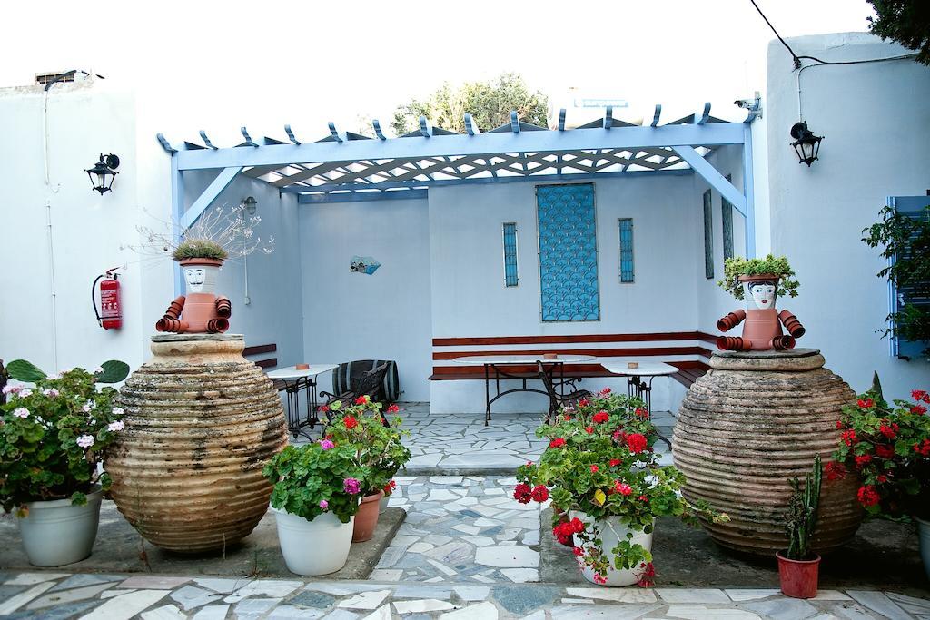 Prasino Oniro Aparthotel Tínos Buitenkant foto